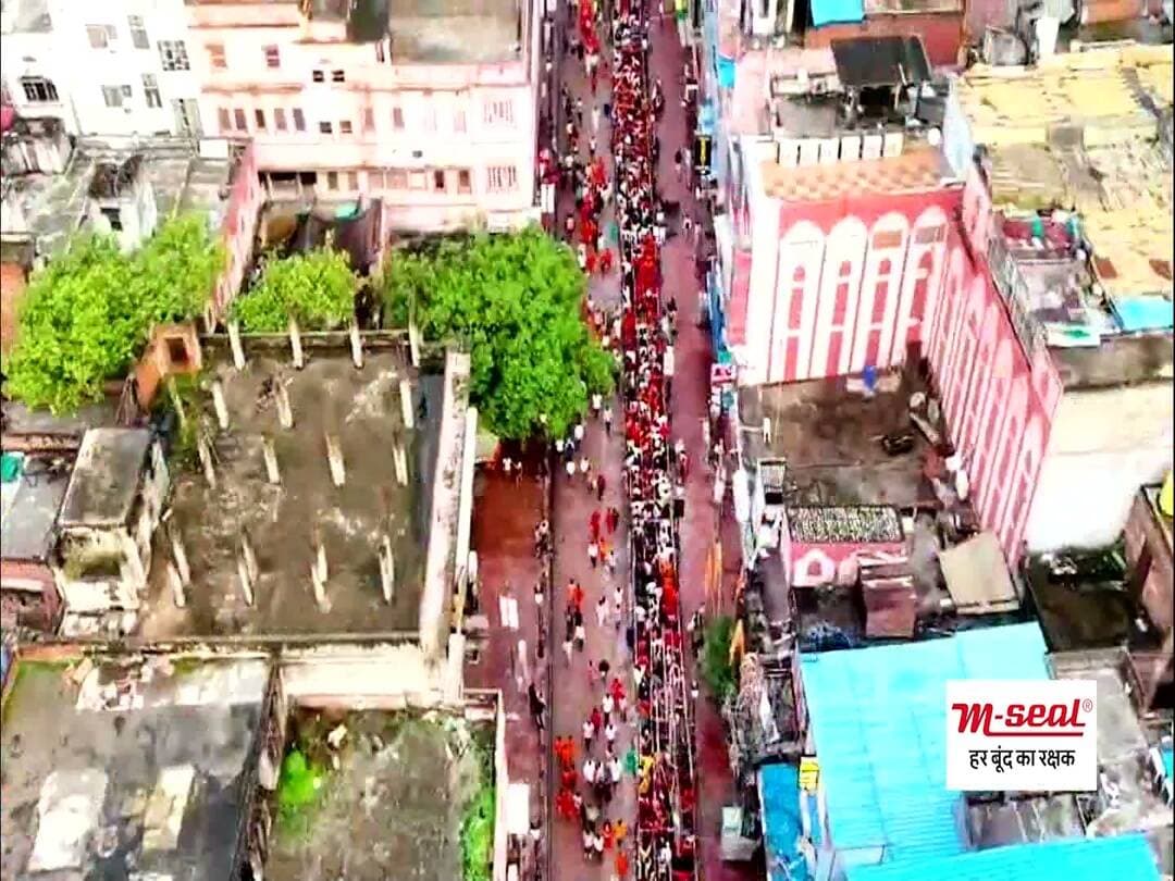 आस्था का सफर, हर बूंद पर नजर! 🚩 जब संकल्प मजबूत हो, तो हर राह आसान हो जाती है।
#Mahadev #SawanMonth #KawarYatra #ShivShambhu #BhaktiVibes #FBPost #ViralVideo #DigitalCampaign #BrandStory
