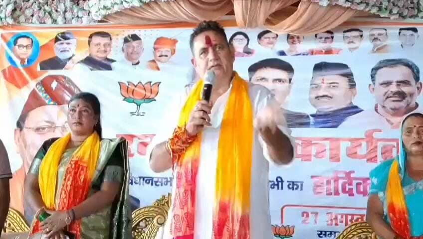 लक्सर में किरण चौधरी का रक्षाबंधन कार्यक्रम! सैकड़ों बहनों ने बांधी राखी—सुरक्षा और सम्मान का लिया संकल्प