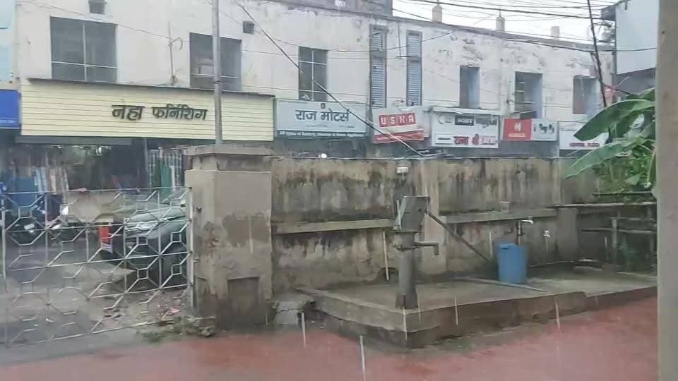 झमाझम बारिश ने दी दस्तक, मौसम हुआ खुशनुमा #trending #foryoupageシ #explore #facebookviral #facebookpost #foryou