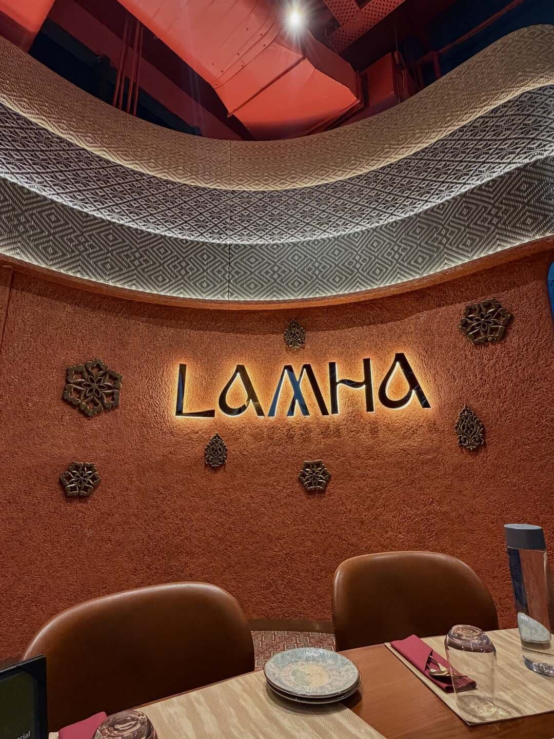 Lamha cafe ❤️
#instapost