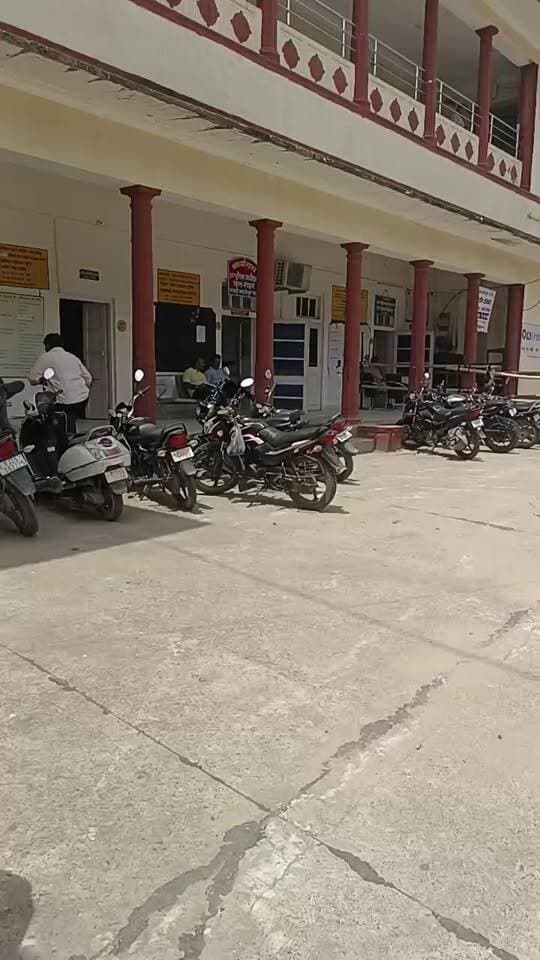 सवाई माधोपुर नगर निकाय आम चुनाव 2026 नगर परिषद सवाई माधोपुर द्वारा कलेक्ट्रेट परिसर में आज नामांकन का दूसरा दिन पार्षद बनने की चाह में नामांकन कर रहे हैं दाखिल ।
पार्ट 2
।#PWDvibhagSawaiMadhopur, #CMO Jaipur, #railway department Sawai Madhopur #DRM Kota #Forest department Sawai Madhopur #bijali vibhag Sawai Madhopur #PWD mantri Diya Kumari, #श्याम वाटिका #कनक वाटिका, #हाउसिंग बोर्ड सवाई माधोपुर #NagarParishadSawai Madhopur Ayukt #C.M Jaipur, #SawaiMadhopur vidhayak aur krishi mantri Kirodi Lal Meena, #bijli vibhag Sawai Madhopur
#videoviral, #Facebook Page