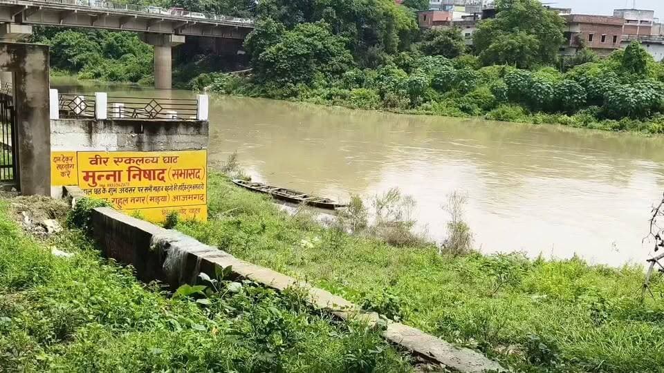 60 लाख से बदलेगी वीर एकलव्य घाट की तस्वीर, तमसा किनारे बनेगा श्रद्धालुओं के लिए सुविधाओं का नया केंद्र, मड़या वार्ड में घाट के विस्तारीकरण व सुंदरीकरण कार्य का विधि-विधान से हुआ शिलान्यास, इंटरलॉकिंग, स्ट्रीट लाइट, पेयजल समेत मिलेंगी कई सुविधाएं