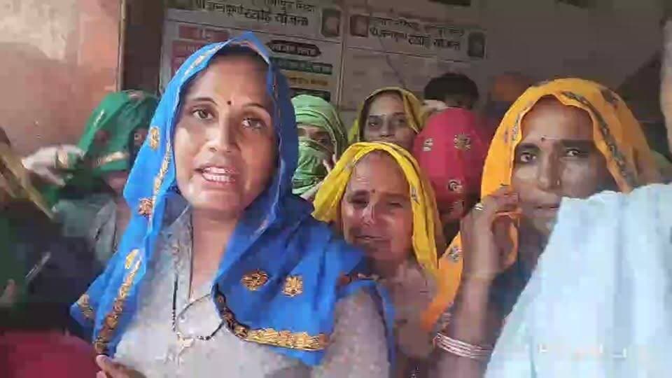 #election वार्ड नंबर 53 से कांग्रेस प्रत्याशी ऋषिकेश मीणा ने दमखम के साथ कांग्रेस कार्यालय में किया आवेदन #JoinUs #Gangapurcity #news7rajasthan #rajasthan #sawaimadopur #news #News7