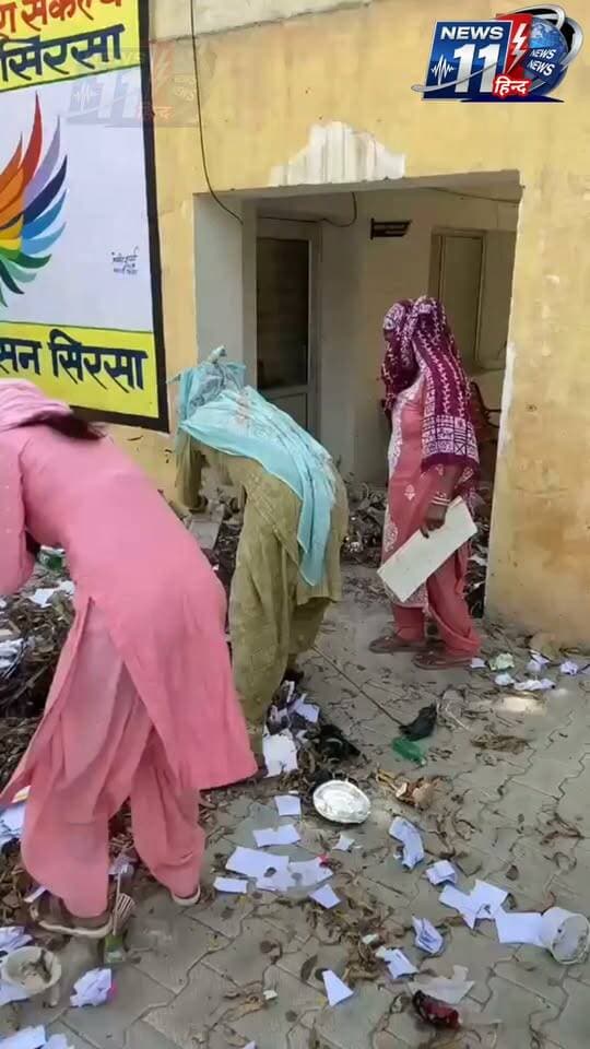 सिरसा नगर परिषद के अध्यक्ष ऑफिस के बाहर हड़तालि कर्मचारियों ने डाला कचरा जताया विरोध #viral #trendingnow #news #sirsa #haryana