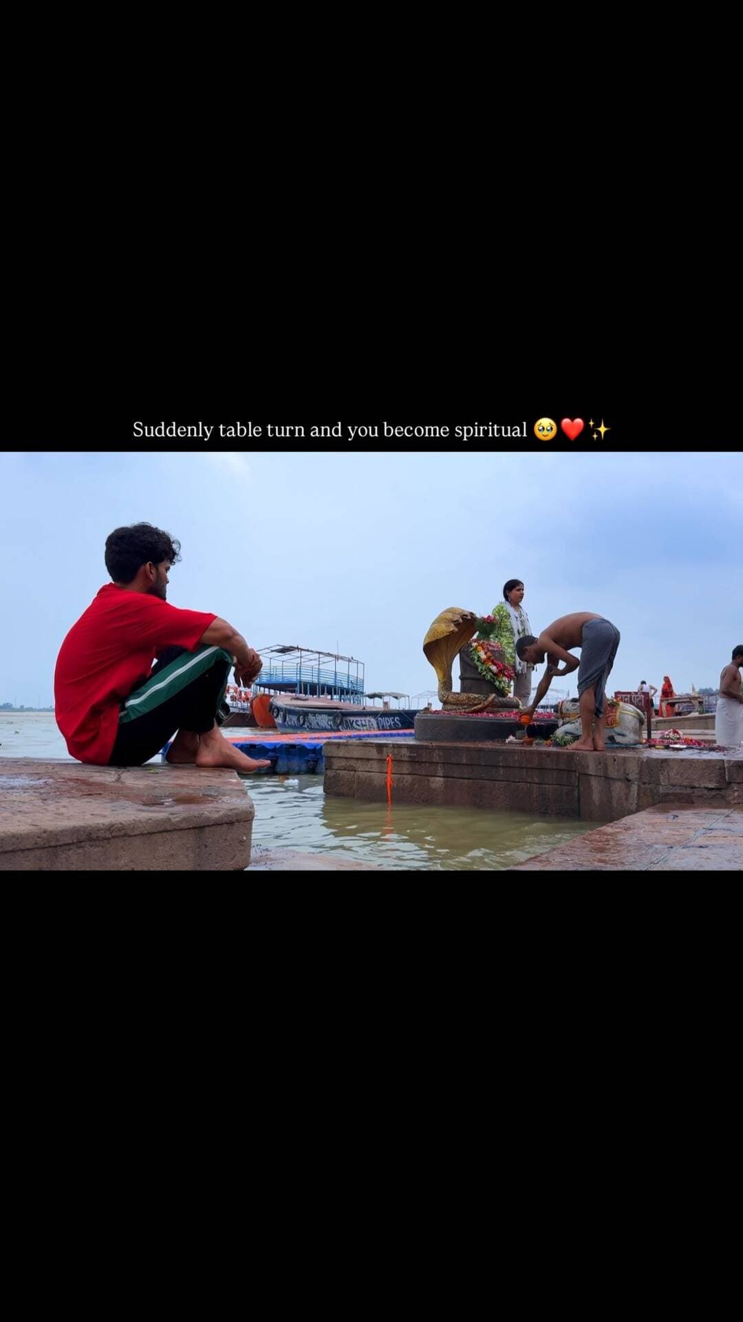 Suddenly table turn and you become spiritual 🌹✨❤️
#mahadev #spiritual #kashi #love #care