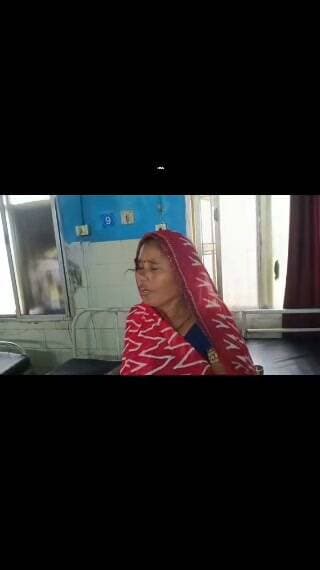 ⚡ रीठी सरकारी अस्पताल में बड़ी लापरवाही! महिला वार्ड की दीवार में दौड़ रहा करंट, हादसे का इंतजार?