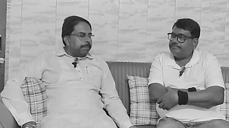 #हनुमानगढ़ उनके सभापति को किसने रोका विकास करवाने को - सुमित रिणवा