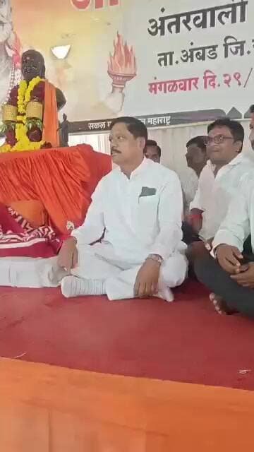 का.कल्याण काळे यांनी मनोज दादा जरांगे पाटील यांची भेट घेतली