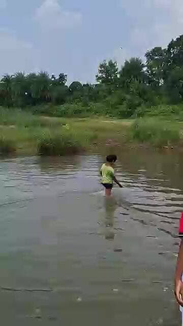 बिहार के बच्चे के भविष्य के साथ खिलवाड़ पुल का समस्या ।। #biharpull #viralvedio #trendingreels