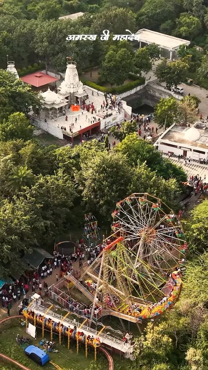 अमरखजी सरंक्षण मंडल द्वारा आयोजित
राखी के दूसरे दिन ठंडी राखी का मेला 2026
यह मेला सदियों से राखी के दूसरे दिन अमरखजी में लगता आ रहा है इस मेले का आयोजन अमरखजी सरक्षण मंडल द्वारा किया जाता है मंडल के सदस्य अशोक कुमावत अनंत गणेश चतुर्वेदी पप्पू मेनारिया उपस्थित रहे साथ ही वयवस्थाओ की देखरेख करी
Video Shooting & Voiceover by : @smogra1
#mela #udaipur #viralreel #mahadev #mahakal