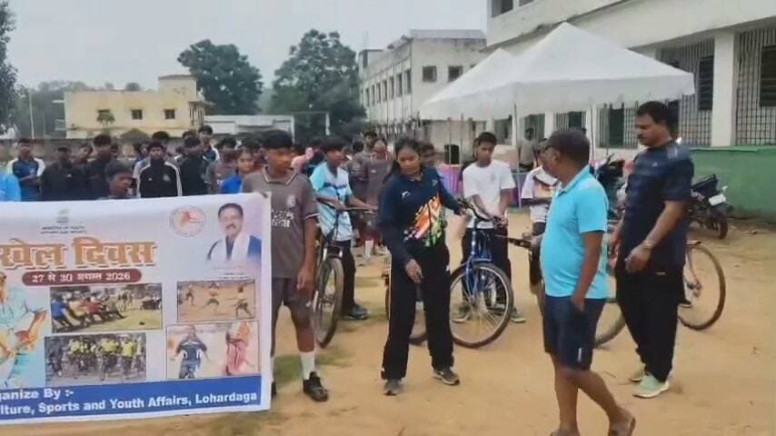 लोहरदगा में राष्ट्रीय खेल दिवस पर तीन दिवसीय खेल महाकुंभ संपन्न #TRIBUTE