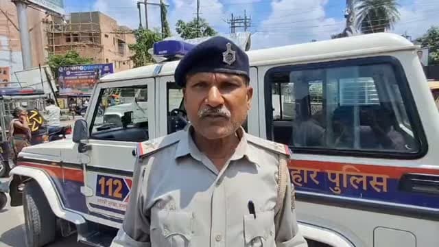 वर्मा मेडिकल हॉल में विवाद, ग्राहक और दुकानदार के बीच हाथापाई, सूचना पर पहुंची पुलिस #samastipur #bihar #viral #trendingreels #trendingnow