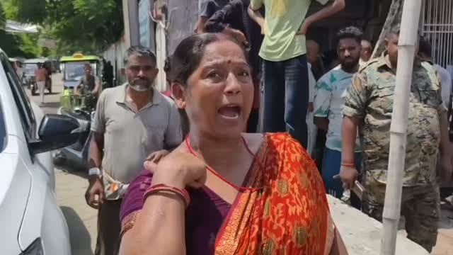 वर्मा मेडिकल हॉल में विवाद, ग्राहक और दुकानदार के बीच हाथापाई #samastipur #bihar #viral #trendingreels #trendingnow