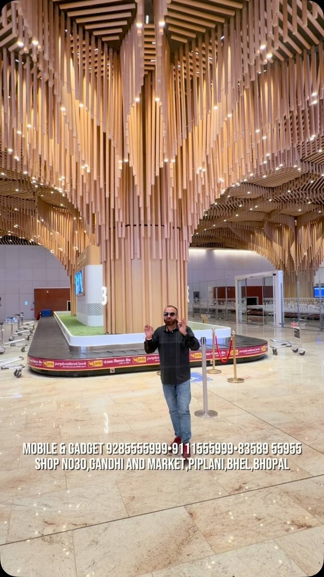 ✈️ GUWAHATI AIRPORT SE LIVE OFFER ✈️
Ye Shandaar Nazara Hai Guwahati Airport Ka
Aur Offer Hai Hamare Bhopal Walo Ke Liye!
📱 VIVO / OPPO / REALME / SAMSUNG
Kisi Bhi Rate Ka Koi Bhi Phone Lo
💰 ONLINE RATE Par Milega - Online Me Gift Nahi Milta
🎁 Hum Denge Saare Gifts FREE!
AJJU Bhai Ka Dhamaka:
🧳 Luxurious Plastic Body Trolley Bag FREE
💬 Comment Karo: “I LOVE MOBILE & GADGET”
🎁 5 Aur Kaam Ke Gifts FREE!
🔗 Is Reel Ko 10 Logo Ko Share Karke Aao
🎁 1 Surprise Gift EXTRA FREE!
💳 CASH & FINANCE Dono Par - Followers Special!
📍 Mobile & Gadget, Shop No.30, Gandhi Market, Piplani, BHEL Bhopal
📞 9285555999 / 9111555999 / 8358955955
#GuwahatiAirport #AirportVlog #AjjuBhai #MobileAndGadget
#Vivo Oppo Realme Samsung TrolleyBagFree OnlinePrice
BhopalToGuwahati FollowForGifts ShareAndWin