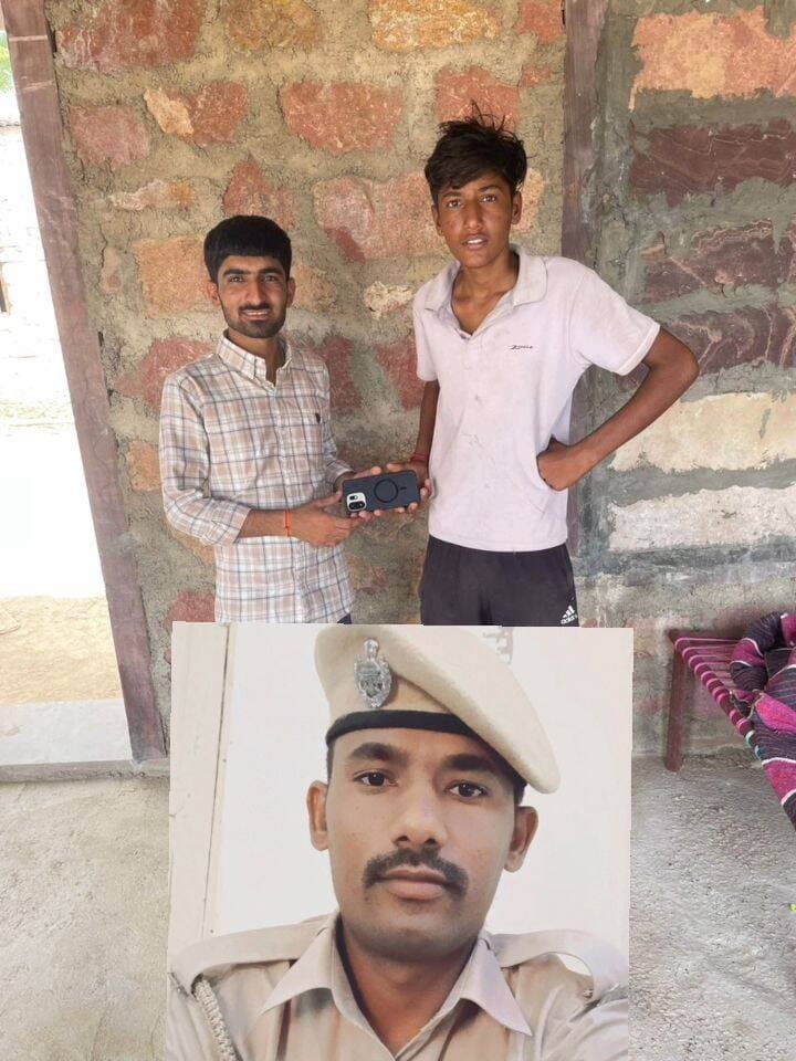 PTM थाना पुलिस की मानवता भरी पहल,CEIR पोर्टल से ट्रेस कर बरामद किया फोन,BSF जवान लक्ष्मण दास व जसराज सुथार सेहला का गुम हुआ था मोबाइल,मोबाइल वापस मिलने पर परिवादी की आंखों में छलके खुशी के आंसू,कांस्टेबल प्रागाराम का जताया आभार....
<nis:link nis:type=tag nis:id=jaisalmer nis:value=jaisalmer nis:enabled=true nis:link/> <nis:link nis:type=tag nis:id=barmer nis:value=barmer nis:enabled=true nis:link/> <nis:link nis:type=tag nis:id=bikaner nis:value=Bikaner nis:enabled=true nis:link/>