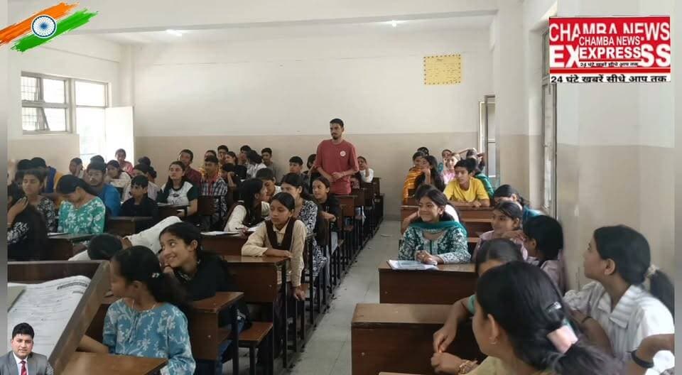 चंबा के छह केंद्रों पर हुई डॉ. अंबेडकर आधारित 17वीं बहुविकल्पीय परीक्षा #cmohp #spkhp #dcchamba #himachalpradesh #chamba #Bheemarmy #PM #BheemsocietyHimachal