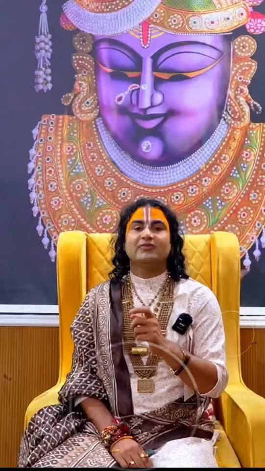 बम्हनीडीह में 13 सितंबर से होगी अनिरुद्धाचार्य महाराज की 7 दिवसीय श्रीमद्भागवत कथा, भव्य झांकियां और विशेष प्रश्नोत्तरी कार्यक्रम रहेंगे आकर्षण का केंद्र...
• बम्हनीडीह में 13 सितंबर, रविवार को सुबह 10 बजे भव्य कलश से शोभायात्रा के साथ शुभारंभ होगा कथा प्रतिदिन दोपहर 3 से शाम 6 बजे तक होगा।
• विशेष कार्यक्रम: शाम 6 से 7 बजे तक अनिरुद्धाचार्य महाराज का प्रश्नोत्तरी कार्यक्रम
• आकर्षण: भगवान श्रीकृष्ण के प्रसंगों पर भव्य झांकियां, भजन एवं भक्तिमय संगीत
• लाइव प्रसारण: साधना एवं श्रद्धा चैनल के माध्यम से कथा का सीधा प्रसारण होगा
#breakingnews #shreemadbhagwatkatha #अनिरुद्धाचार्य_जी_महाराज #chhattisgarh