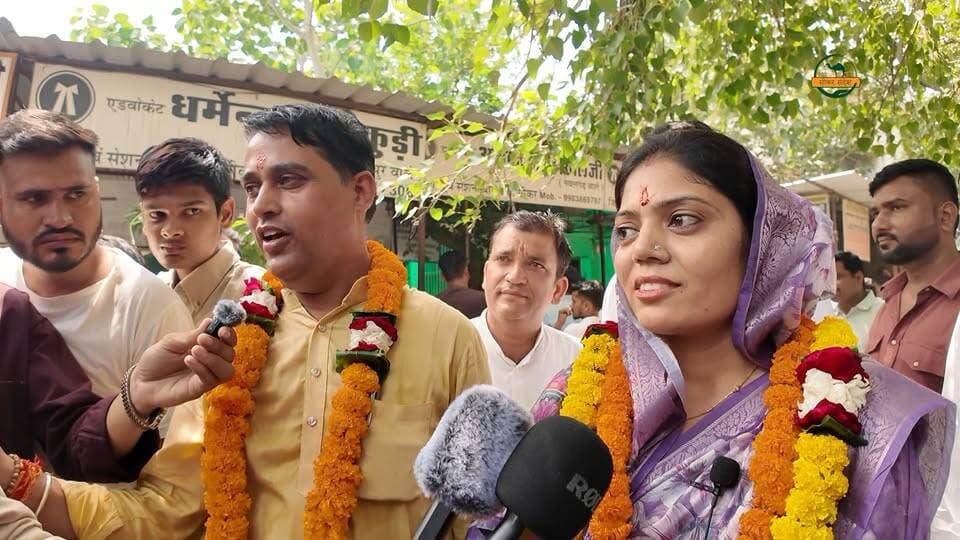शेर आया-शेर आया😮 नामांकन का दौर और चुनावी वादों का शोर
#SikarSandesh #Sikar #RajasthanNews #NikayChunav