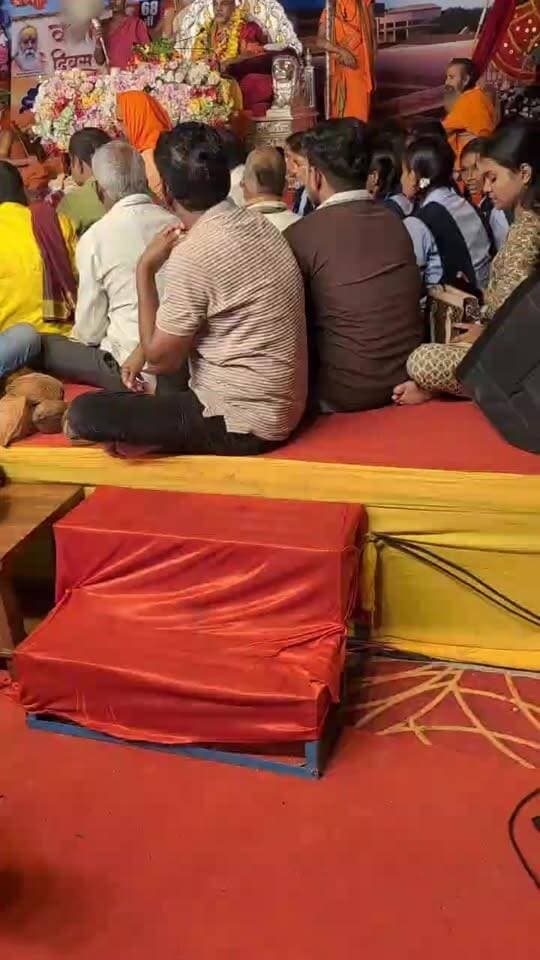 छत्तीसगढ़ के सलधा जिला बेमेतरा में ज्योतिष पीठ के शंकराचार्य स्वामी श्री अविमुक्तेश्वरानंद जी महाराज चार्तुमास अनुष्ठान महामहोत्सव