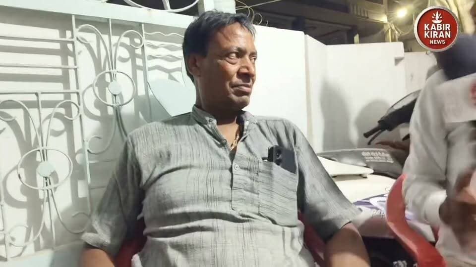 बसंत तिवाड़ी के सामने है कांग्रेस का पंडा कौन मारेगा बाजी आप भी कमेंट में अपनी राय लिखें