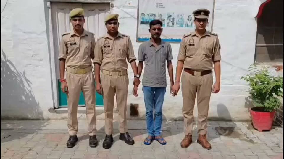 युवती को भगाने वाला युवक गिरफ्तार थाना सदर बाजार जनपद शाहजहांपुर पुलिस ने युवक को भेज दिया जेल