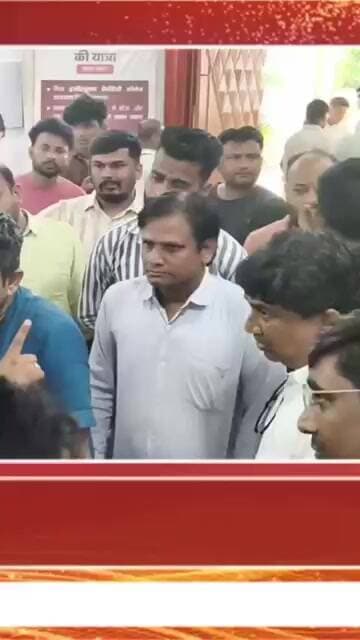 डूंगरपुर में बीजेपी से टिकट कटने पर नाराज समर्थक का भाजपा कार्यालय हंगामा