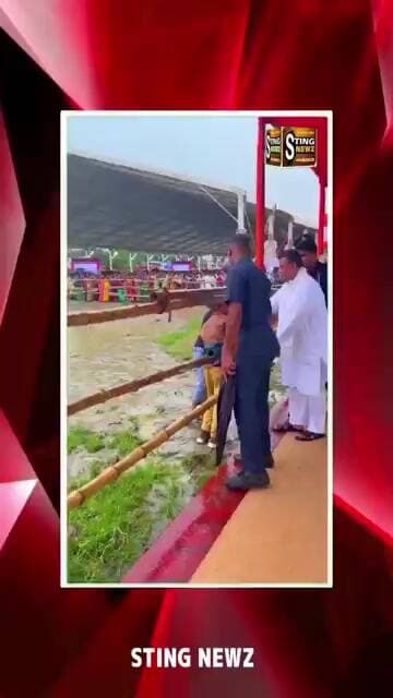 মানবিক! বৃষ্টিতে ভেজা শিশুর মাথা নিজ হাতে মুছে দিলেন মুখ্যমন্ত্রী শুভেন্দু অধিকারী