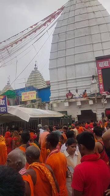 दिन की शुरुआत भोलेनाथ के दर्शन के साथ