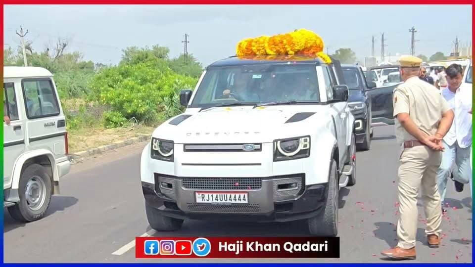 पूर्व मंत्री गफूर अहमद के पेट्रोल पंप पर पूर्व उपमुख्यमंत्री सचिन पायलट का इस तरीके से हुआ स्वागत...
Sachin Pilot Gafur Ahamad