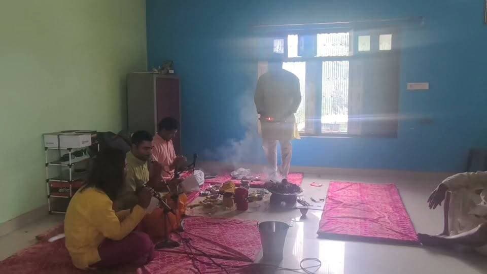 #समेंदा ग्राम सभा में पूर्व ब्लाक प्रमुख स्व. सुभाष सिंह की सातवीं पुण्यतिथि पर हुआ सुंदरकांड पाठ,प्रदेश मंत्री सहजानंद राय पूर्व जिला अध्यक्ष सूरज श्रीवास्तव के साथ स्वतंत्र सिंह मुन्ना सुधीर सिंह ने बांटे अंग वस्त्र
