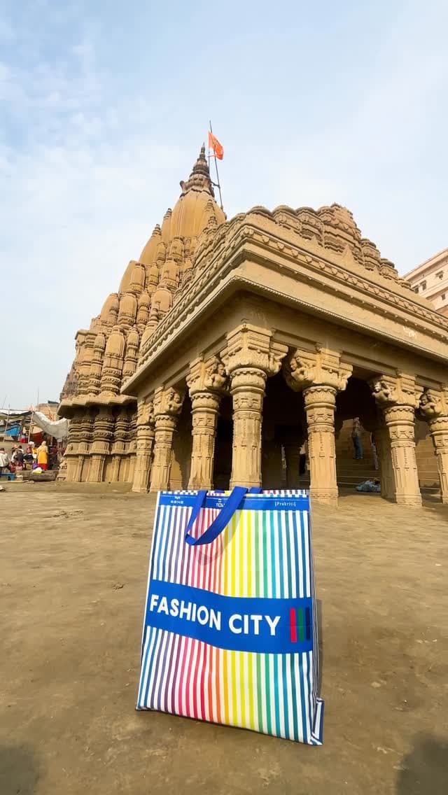 Banaras ka style… अब Susuwahi में! 🔥🛍️
Fashion City Grand Opening – 5 April | 11 AM
Aaiye aur baniye iss naye fashion destination ka hissa ✨
📍 Susuwahi, Varanasi
#FashionCity #BanarasStyle #GrandOpening #Varanasi #Susuwahi FashionStore VaranasiShopping StoreLaunch BanarasFashion ReelCaption