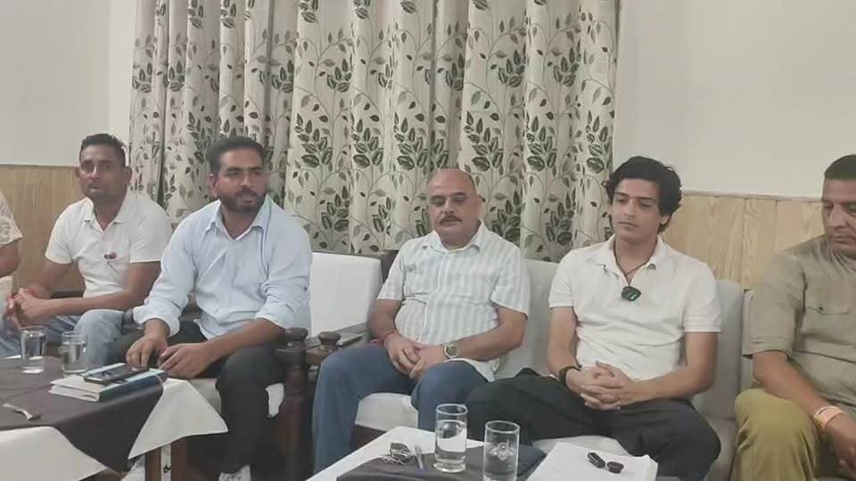LIVE: पांवटा साहिब में फिर गूंजेगा क्रिकेट का रोमांच: JPL सीजन-2 को लेकर अरिकेश जंग की पत्रकारवार्ता...
