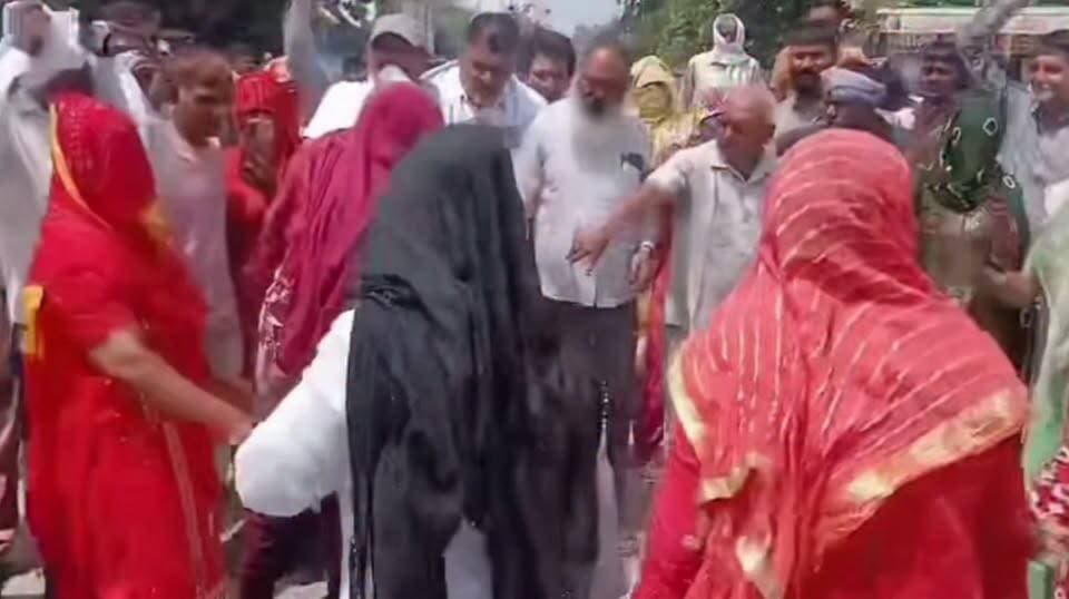 भिवानी में भड़के सफाई कर्मचारी। पुतला दहन के दौरान मौत से भी भयंकर हाहाकार....