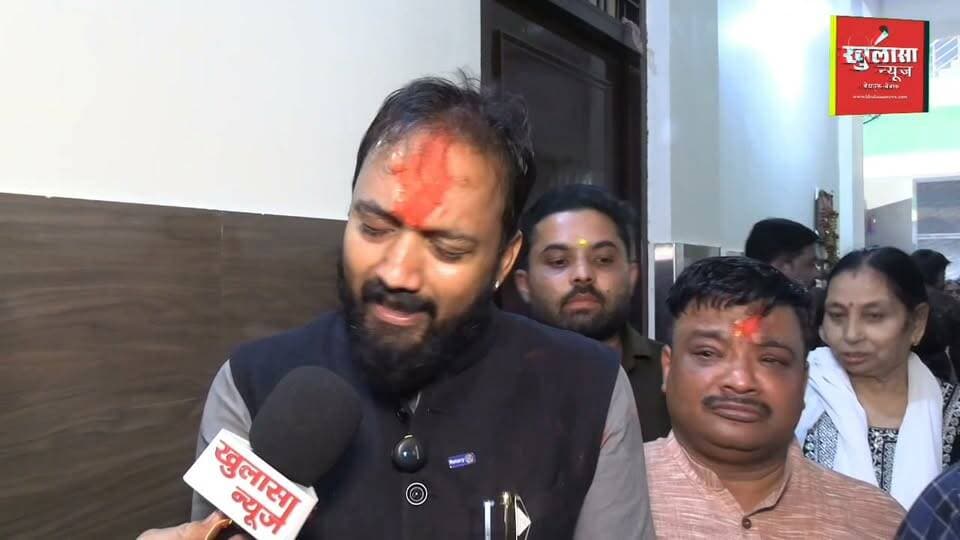 “भाई नहीं तो क्या…” रक्षा संकल्प में बहनों की पीड़ा सुन भावुक हुए इंजि.चैरब जैन—आंखें हुई नम! वृद्धा शारदा का आशीर्वाद तो नन्हीं सांची की दुआ ने छू लिया दिल❤️