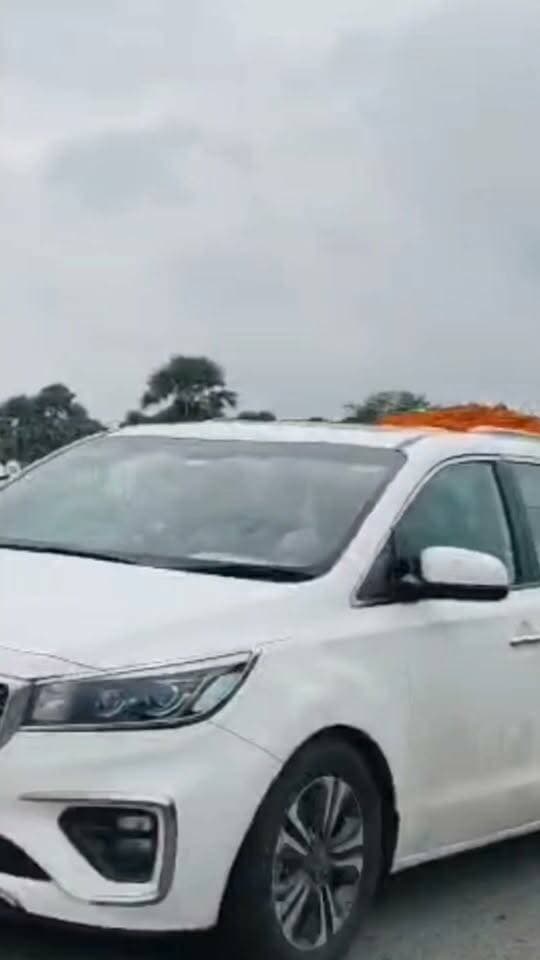 बेलागंज में तेजस्वी यादव को कार्यकर्ताओं ने किया जोरदार स्वागत