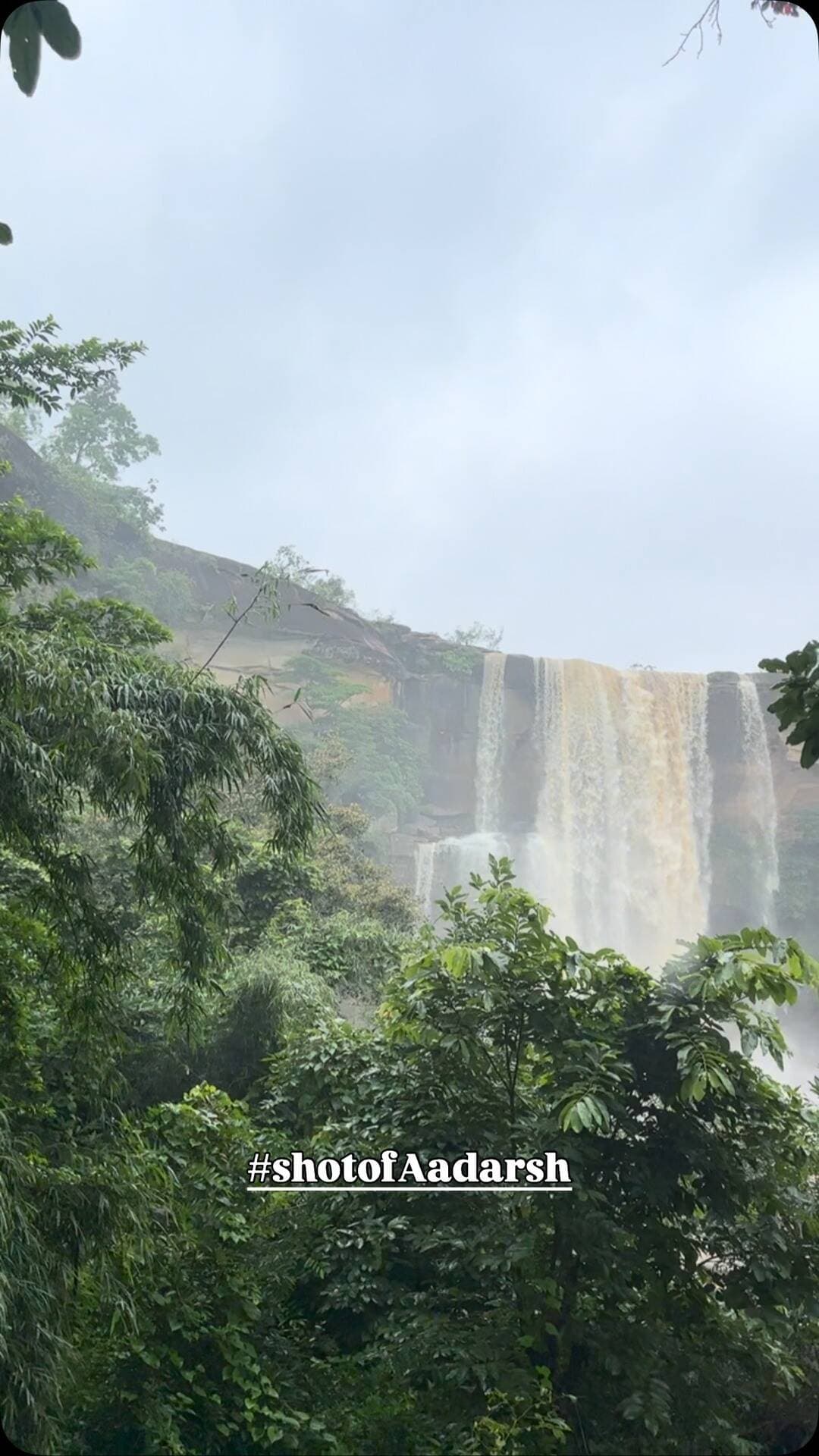#karamghongha_waterfall #manendragarh #chhattisgarh #travelphotography #naturelovers