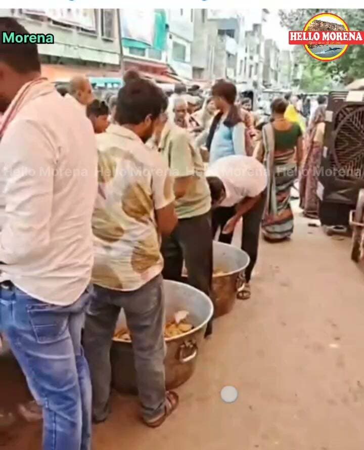अम्बाह नपाध्यक्ष के पति ने सांसद के जन्मदिन पर कराया भंडारा, निकाय के कर्मचारियों से बंटवाया, सीएमओ ने काट दिया शाखा प्रभारियों और कर्मचारियों का एक दिन का वेतन👇