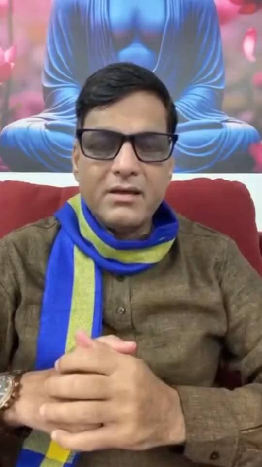 दामोदर यादव लाना चाहते हैं मध्य प्रदेश में बहुजनों का राज्य—देखिए वीडियो में बहुजनों का राज्य लाने का पूरा गणित।
बहुजन राजनीति, सामाजिक भागीदारी और मध्य प्रदेश में सत्ता परिवर्तन की संभावनाओं पर दामोदर यादव का क्या कहना है?
देखिए पूरा वीडियो और जानिए बहुजनों के राज्य का पूरा गणित।
#DamodarYadav #BahujanRajya #MadhyaPradeshPolitics #BahujanPolitics #BundeliBhaukaalNews