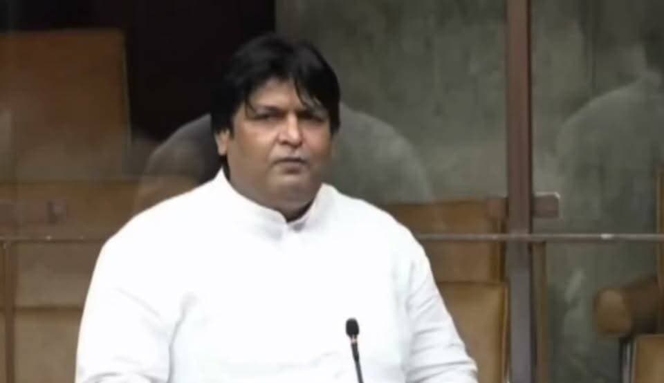 गुरुग्राम के बस स्टैंड, नौ सौ मीटर में बसी कालोनी और जलभराव की समस्या को लेकर क्या कहां सदन में गुरुग्राम विधायक ने देखे विडियो?