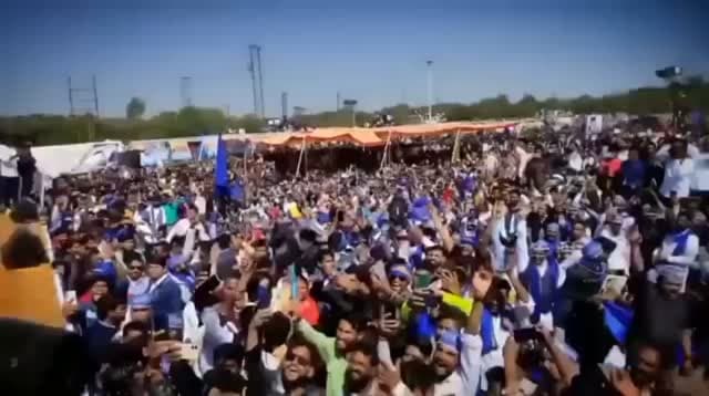 #आरक्षण के सम्मान में,,
एसटी एससी ओबीसी लोग मैदान में,,,,
