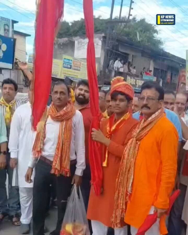 किच्छा में श्री राधा कृष्ण सनातन धर्म सभा द्वारा विशाल शोभा यात्रा का आयोजन