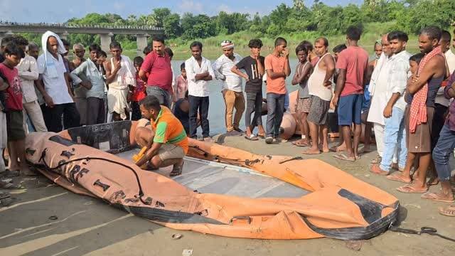 वैनी, पुसा, बिरौली बूढ़ी गंडक पहुँचे SDRF टीम #samastipur #bihar #viral #trendingreels #ᴛʀᴇɴᴅɪɴɢɴᴏᴡ