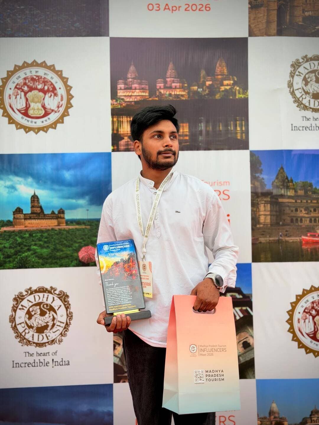 If you are curious, swipe till end to know what’s in the bag.
This influencer meet-up organised by @mptourism at @tajganges on 3rd of April showcases the contribution of influencers towards the society.