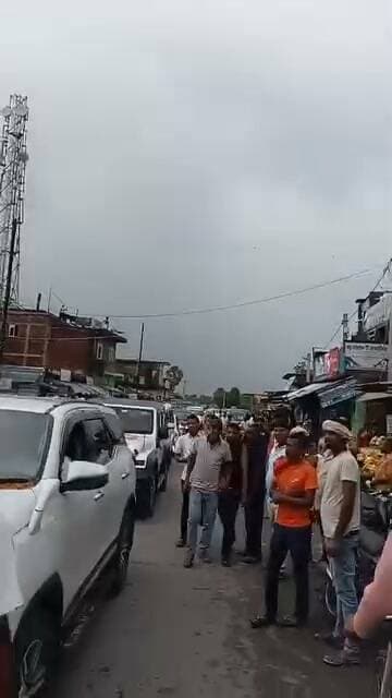 जहानाबाद सांसद सुरेंद्र यादव का वीडियो वायरल, बयान को लेकर सोशल मीडिया पर चर्चा तेज,
#BreakingNews #डीएमजहानाबाद #एसपीजहानाबाद #सुरेंद्रयादव #jehanabad #JehanabadNews #jehanabadlive #पटनागया #पटनागयाबेला #जहानाबादलाइव #वीडियोवायरल #पीएमओ