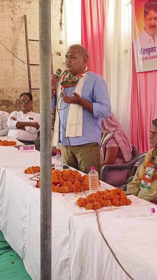 वार्ड नंबर तीन से कांग्रेस प्रत्याशी अनोखा सैनी के कार्यालय का उद्घाटन