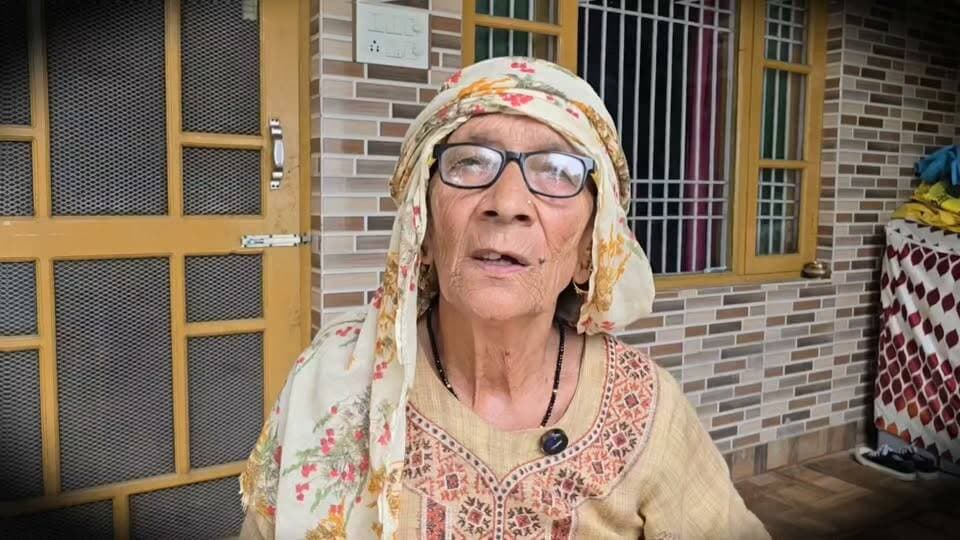 धर्मशाला के रक्कड़ में प्रवासी मजदूर ने गाय से किया दुष्कर्म, पीड़ित परिवारवाले की न्याय की मांग कहा कड़ी से कड़ी सजा दी जाए ।
#dharmshala #himachalpradesh #animals #followers #highlights