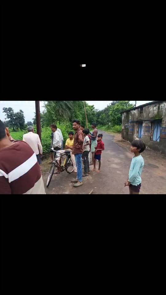 रात होते ही गुल हो जाती है बिजली, बरहटा के ग्रामीण परेशान—लगातार कटौती से बढ़ी मुसीबत