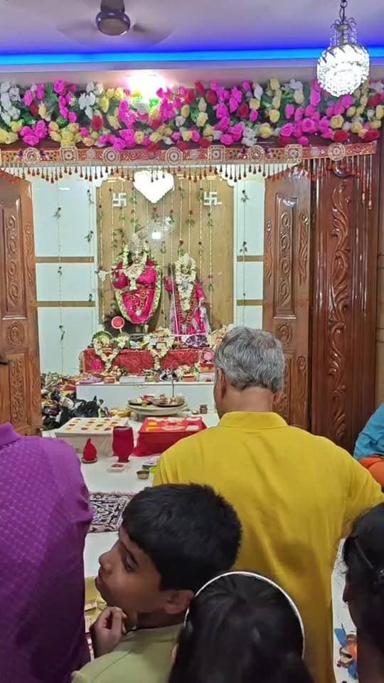 देवघर , जसीडीह स्थित श्री श्री पगला बाबा आश्रम में श्री कृष्ण जन्माष्टमी महोत्सव की धूम। देखिए Live
