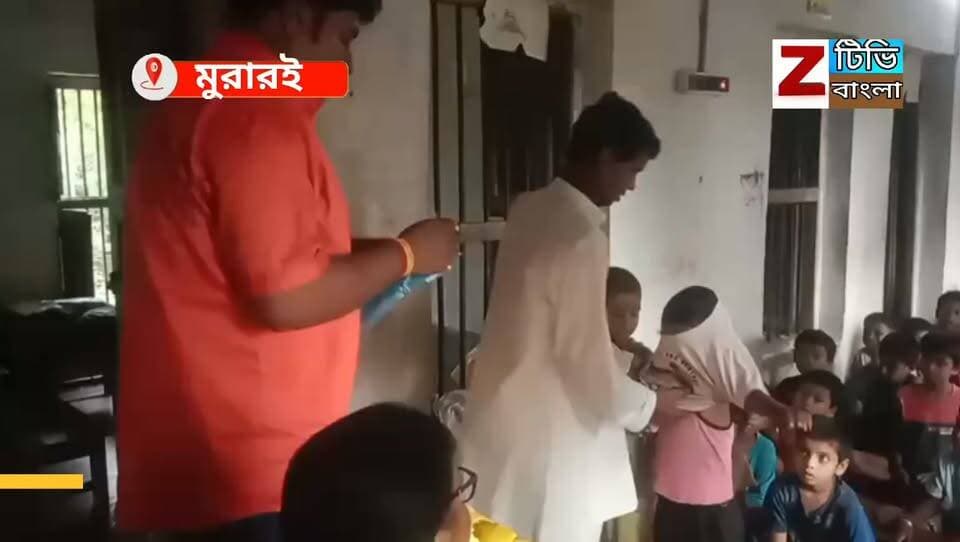 বীরভূম জেলার সিউড়ির সেনগুপ্ত পরিবারের উদ্যোগে পালিত হলো জন্মাষ্টমী।