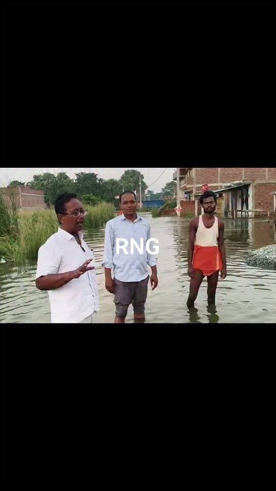 आरा सदर प्रखंड को बाढ़ क्षेत्र घोषित करने की मांग के साथ साथ भोजपुर के बाढ़ प्रभावित पांच प्रखंडों के सभी प्रभावित पंचायतों को बाढ़ क्षेत्र घोषित करने की जिला प्रशासन से मांग.क्यामुद्दीन अंसारी.
आरा